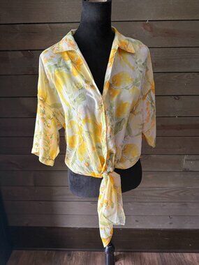 C By One Yellow & White Floral Sheer Short Sleeve Tie Waist Blouse Medium